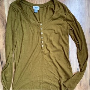 🌼Old Navy Long Sleeve Henley